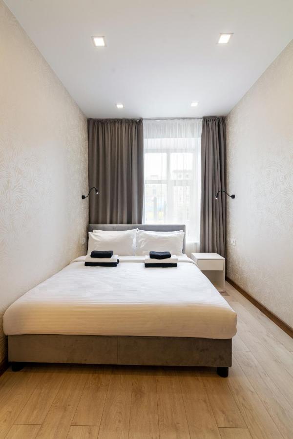 Alfa Apartments Svobody 39 Lviv Buitenkant foto